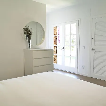Villa Les Orenetes De La Costa Brava, Lloguer3.0 A Luxury House *